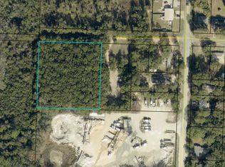 2nd Ave NE, Crestview, FL 32539
