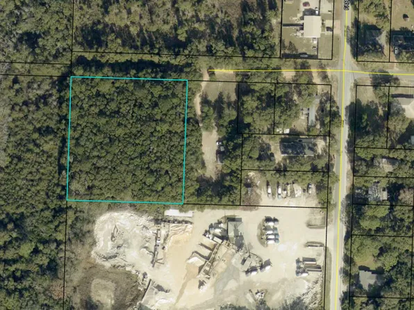 Second Ave NE, Crestview, FL 32539