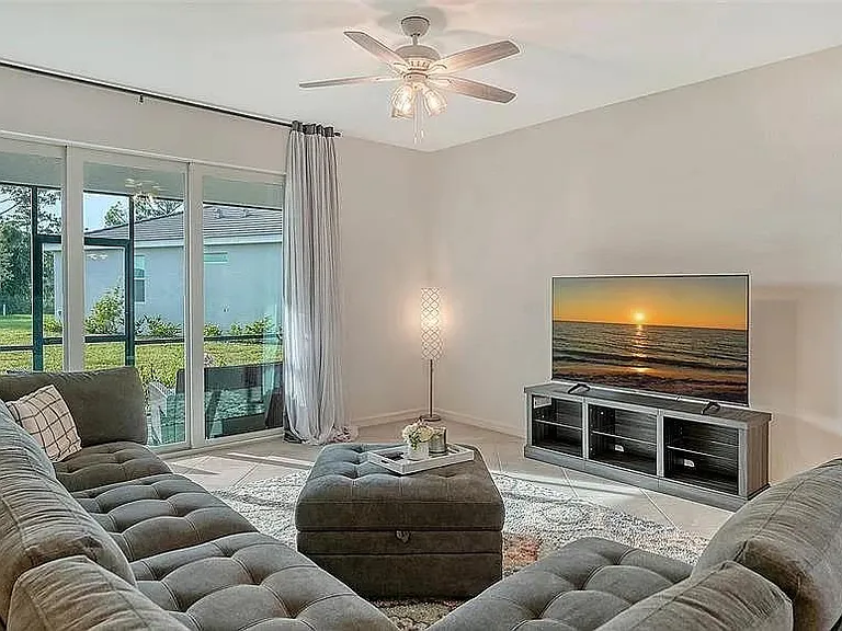 10896 Pinot Dr — Photo 12
