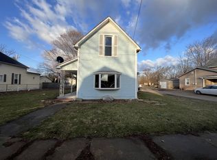 409 N West St, Winchester, IN 47394