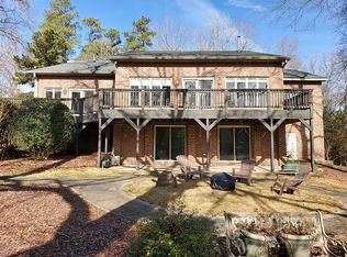758 Turnbury Ct, Sanford, NC 27332