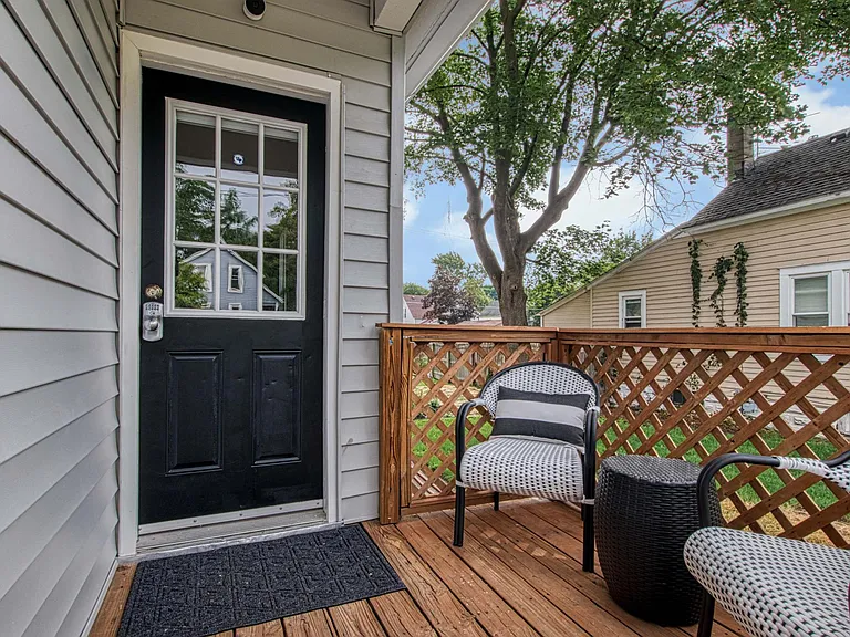 1102 White Ave NW — Photo 28