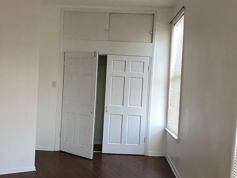 2439 W Grand Ave #2F — Photo 6