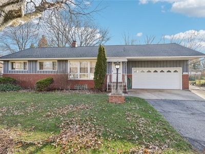 8269 Fairlane Dr, Macedonia, OH, 44056