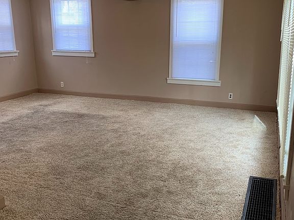 5th image of 796 Olive St
