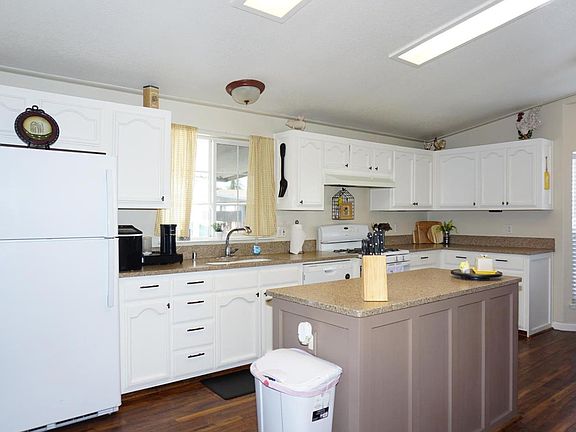 5th image of 5770 Winfield Blvd Spc 115