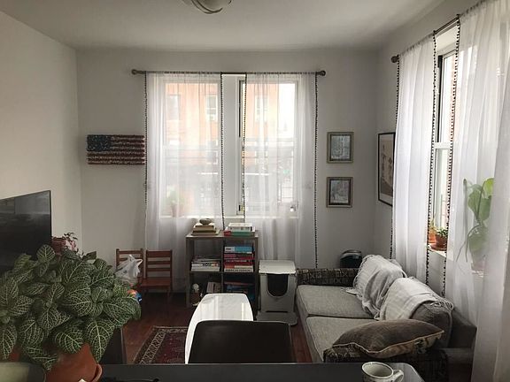 3rd image of 28-59 45th St #2F