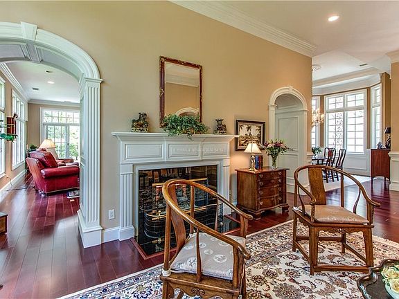 4th image of 42 Cotesworth Pl
