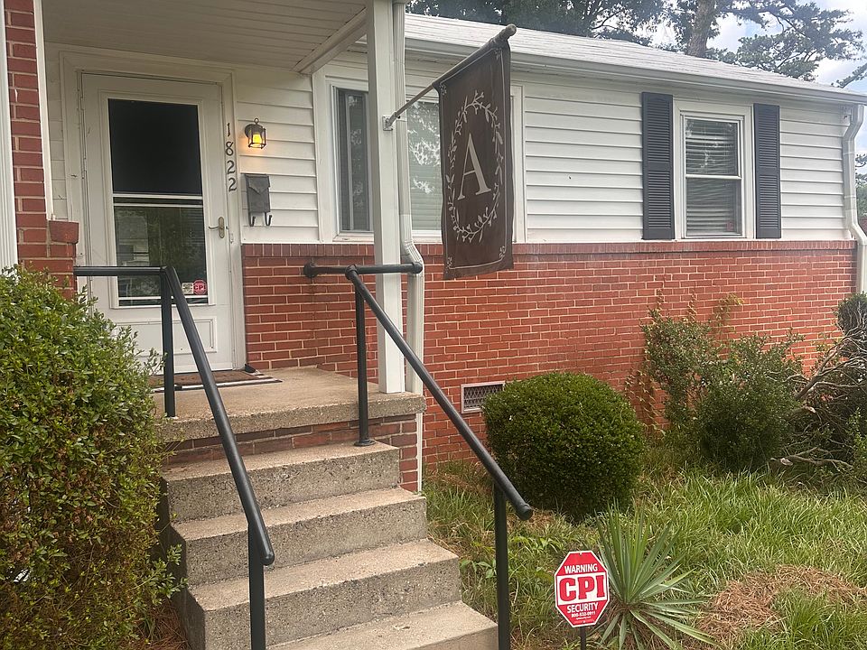 1st image of 1822 Villa Dr #1822
