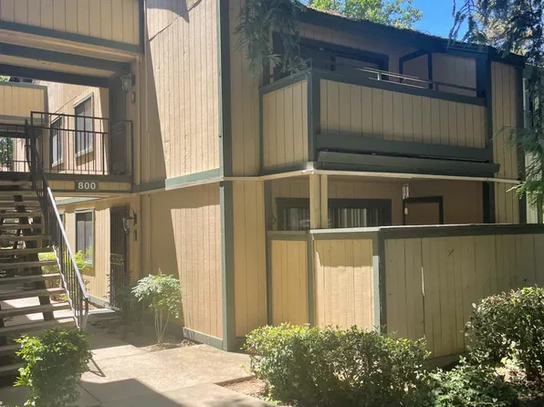 800 Del Verde Cir Unit 2, Sacramento, CA 95833