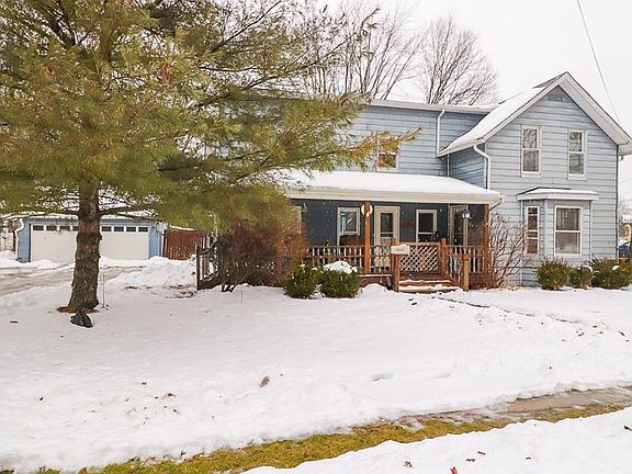 2nd image of 1066 Mechanic St