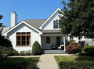 303 48th St, Virginia Beach, VA 23451