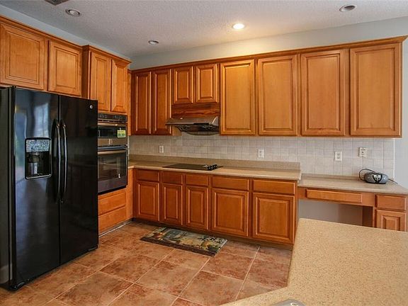 5th image of 8649 Dover Oaks Ct
