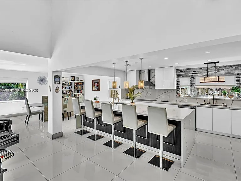 3877 Bimini Ave — Photo 6