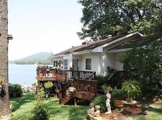 716 Majestic Lodge Rd, Hot Springs, AR 71913