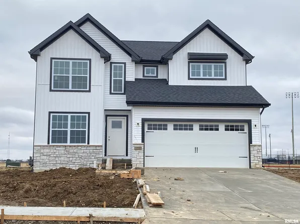 1739 Spartan Dr, Chatham, IL 62629