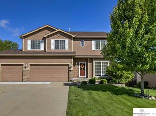 13712 S 17th St, Bellevue, NE 68123