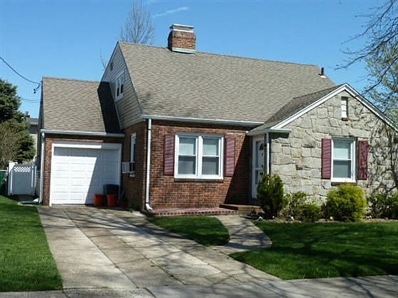 1st image of 94 Shelly Pl