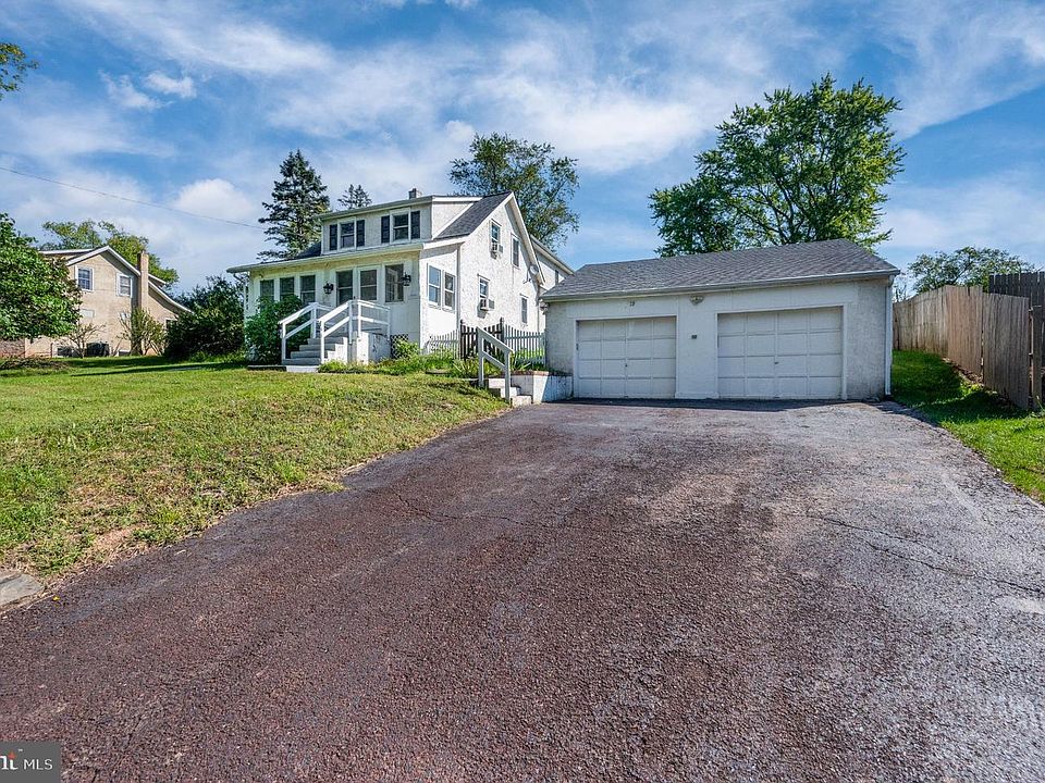 1st image of 316 River Rd