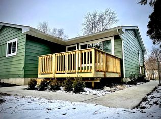 5816 Prentis Rd, Waterford, MI 48327