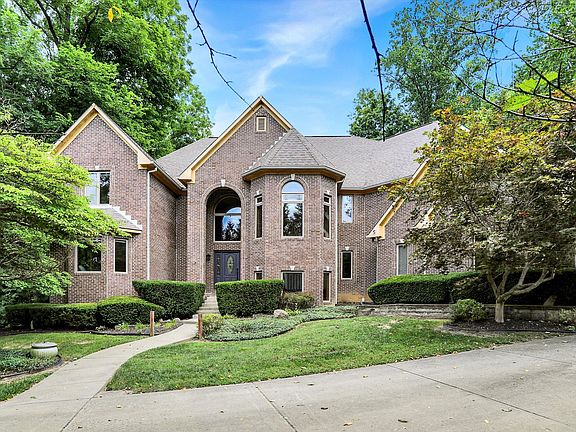 4th image of 6012 Yellow Birch Ct