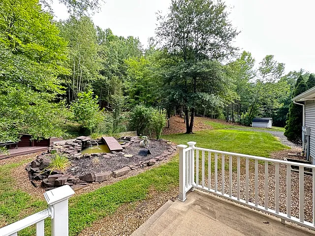 1304 Jollett Rd — Photo 11