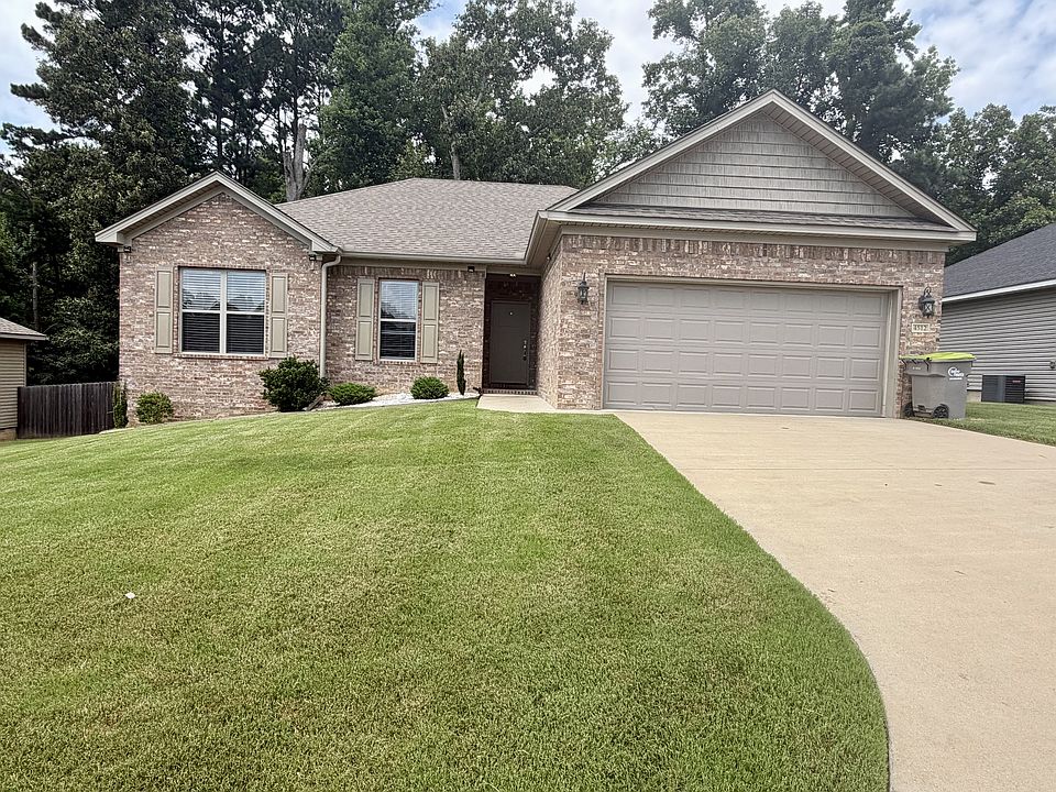 1st image of 4512 Western Woods Dr