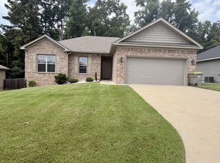 4512 Western Woods Dr, Benton, AR 72015
