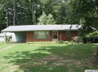 21861 Bean Rd W, Athens, AL 35614