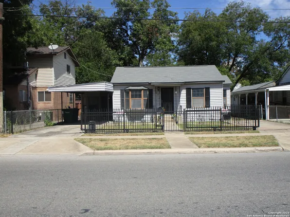 131 HARRIMAN PL, San Antonio, TX 78204