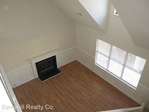 4th image of 7916 Glencannon Dr