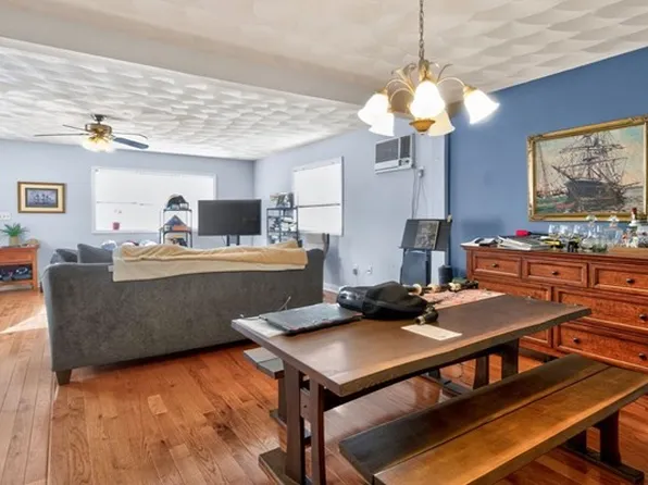 43 Prescott St, Everett, MA 02149