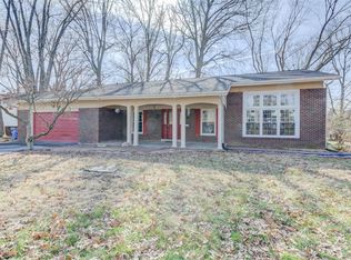 12750 Whispering Hills Ln, Saint Louis, MO