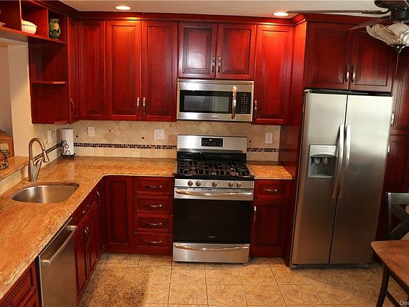 2nd image of 53 Brookside Dr W