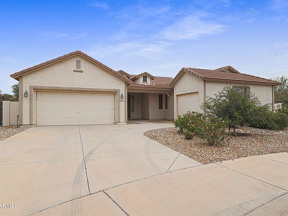 2nd image of 21592 E Twin Acres Ct