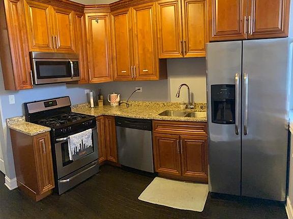 3rd image of 5642 S Michigan Ave #2