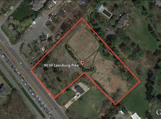 9030 Leesburg Pike, Vienna, VA 22182