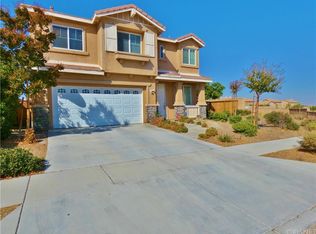 9096 Azalea Springs Rd, Oak Hills, CA 92344