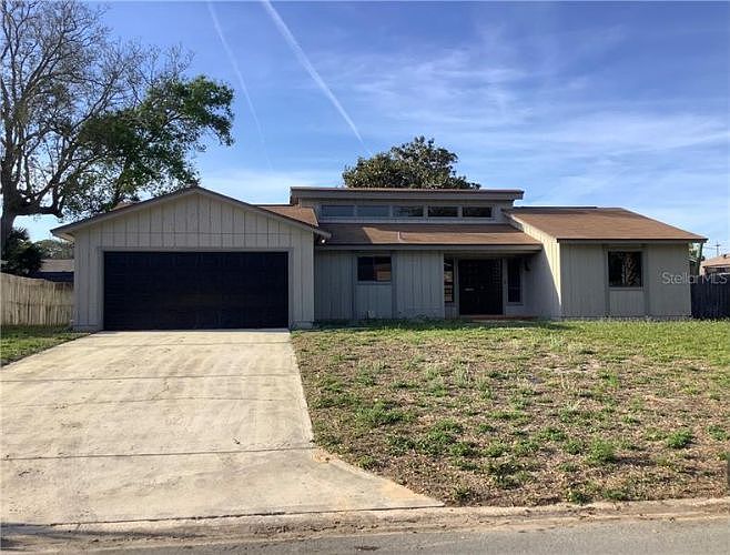 1st image of 3 Sycamore Cir