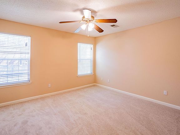 5th image of 7990 Marsha Woods Dr