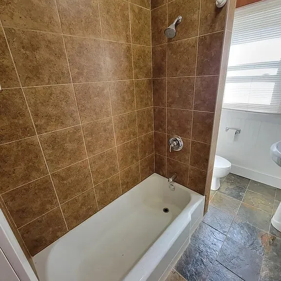 15 Parkview Ct #2B — Photo 28