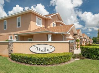 9719 Taylor Rose Ln, Seminole, FL 33777