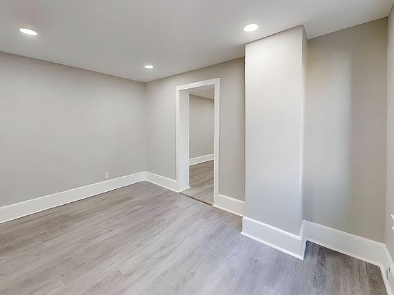 4th image of 153 Knapp Ave