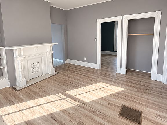 5th image of 301 5th Ave #1