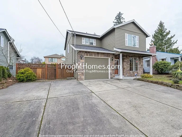 1907 SE 162nd Ave — Photo 23