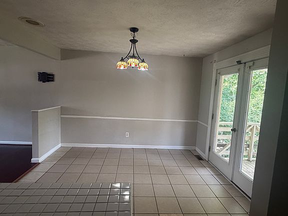 5th image of 3056 Dale Hollow Dr