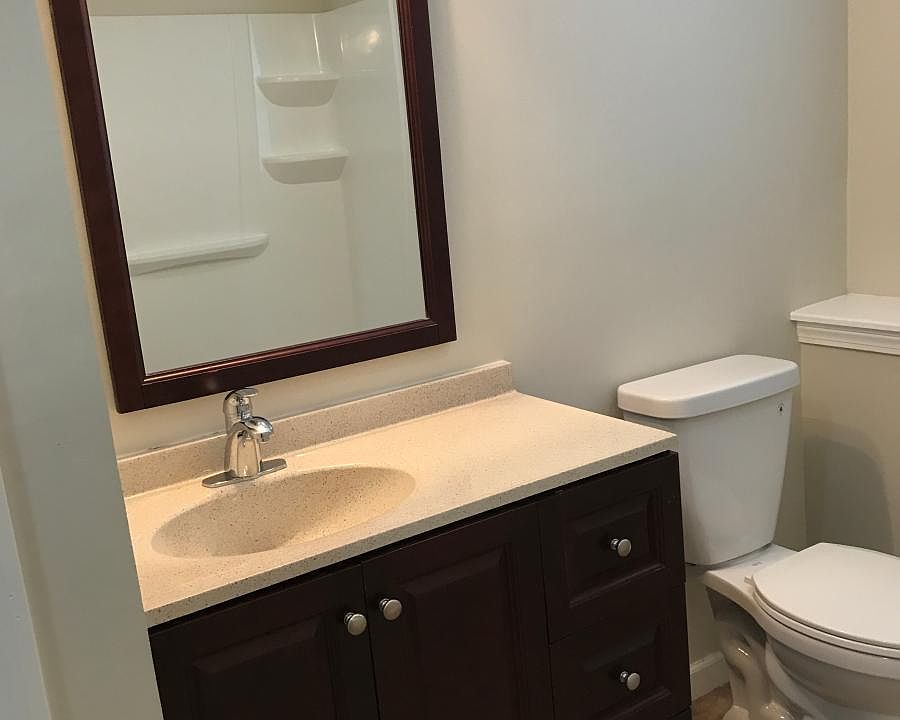 Bathroom vanity