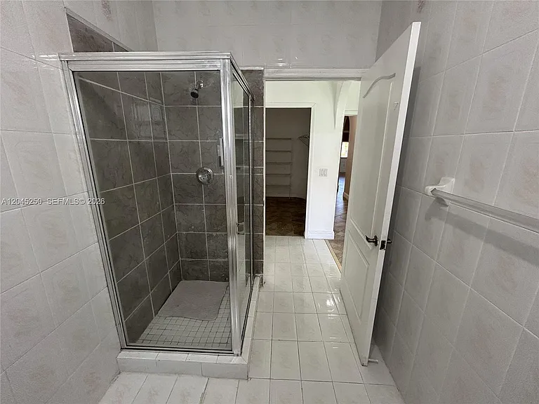 8842 NW 142nd Ln — Photo 16