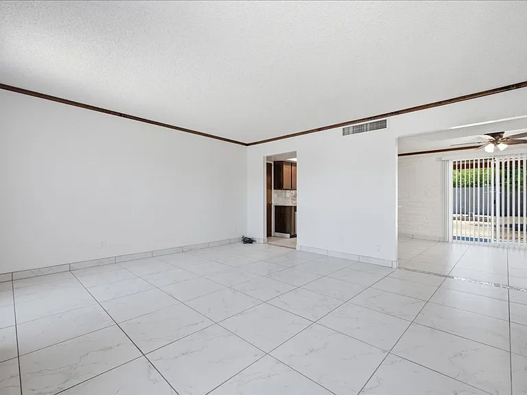 7530 E Stella Rd — Photo 7