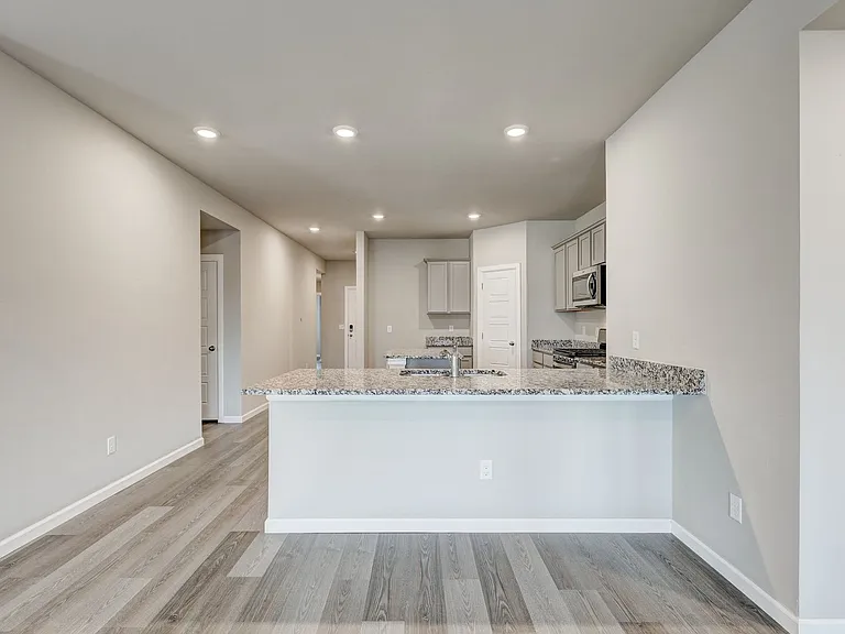 10508 SW 41st Pl — Photo 10
